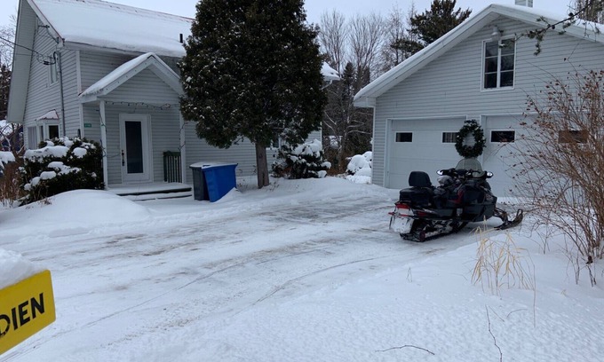 Lac-Saint-Jean-Est Regional County Municipality Ski Chalet | Cottage Petits-Fruits