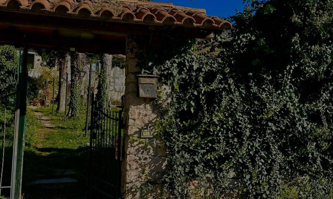 Gualdo Tadino House | Cottage plus dependace in all 14 beds.