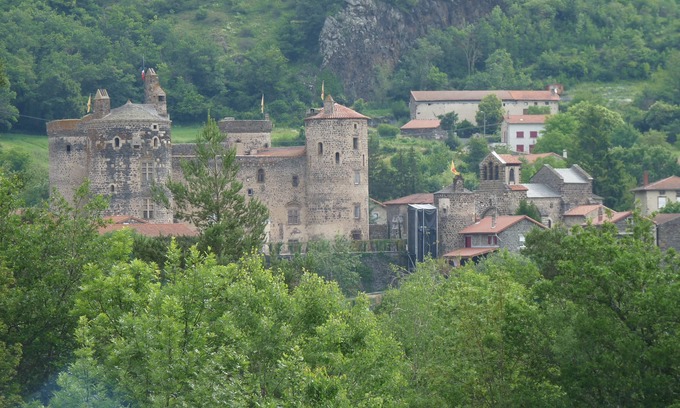 Saint-Vidal Cottage | cottage refurbished for nine 6 people le puy en velay AUVERGNE