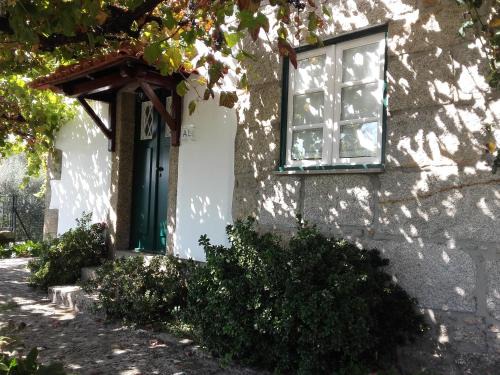 Ponte de Lima House | Cottage - Vitorino dos Piães
