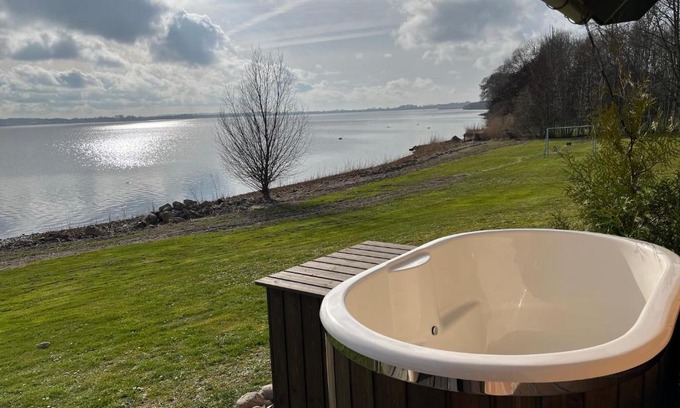 Holbaek House | Cottage with Seaview