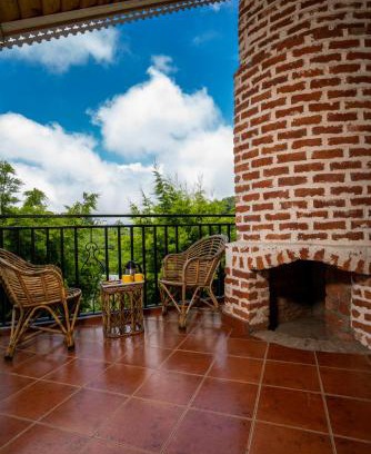 Naukuchiyatal Resort | Cottages @ Village
