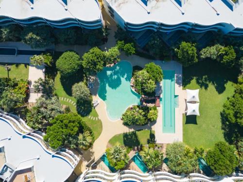 Casuarina Apartment | Cotton Beach Apartment 33 With Pool Views