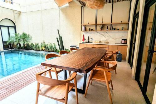 Bandung Villa | Cottonwood Villa Magnolia B - Jacuzzi Billyard BBQ