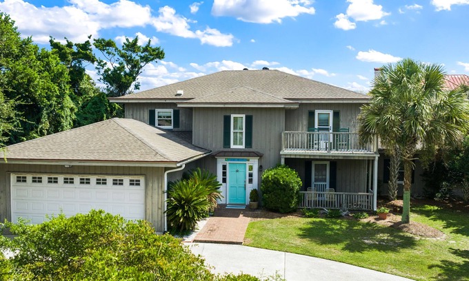 Debordieu Colony House | Couldn't Be Better Spacious ocean front 5 bedroom home in DeBordieu Colony!