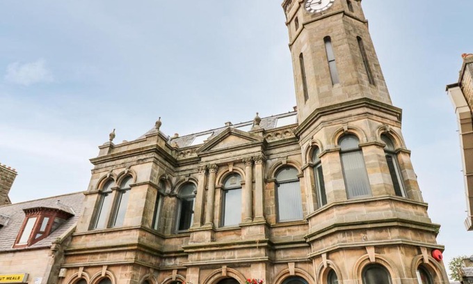 Keith Apartment | Council Chambers at The Institute Executive Apartments