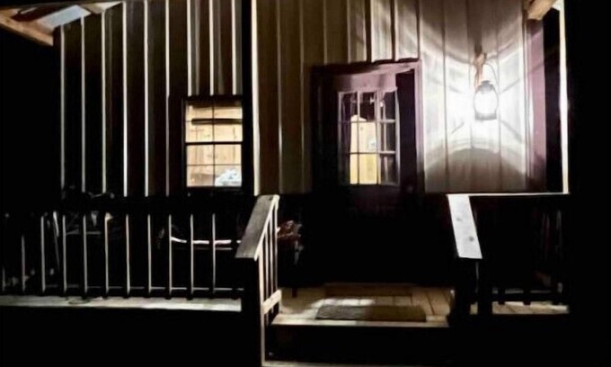 Eminence Cabin | Country and lovin’ it @ Robin’s Nest Cabin @ Current River/Jacks Fork River