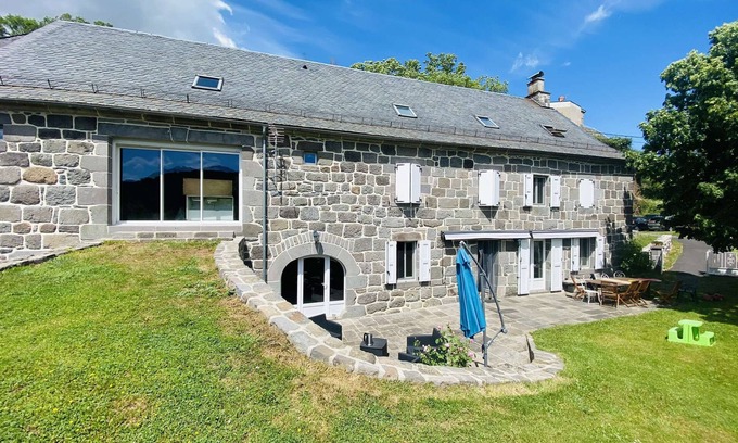 La Chapelle-d'Alagnon House | Country house 15 minutes from the lioran resort