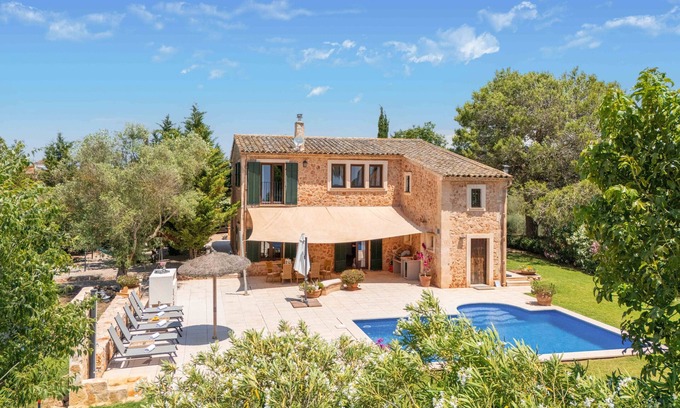Sencelles Villa | Country Home Finca Kiana with Pool, Garden & Wi-Fi