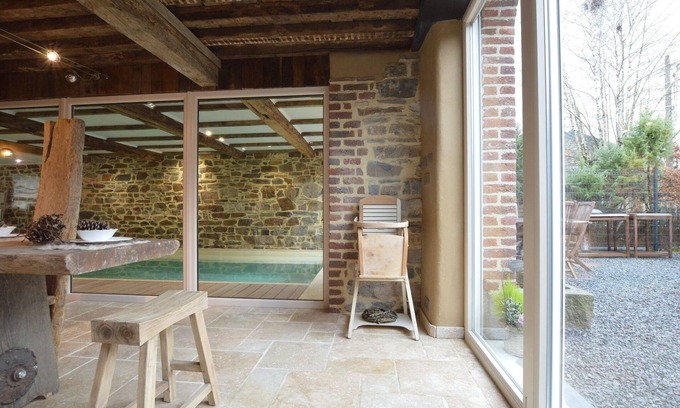 La Reid Cottage | Country Home in Theux with Pool & Sauna