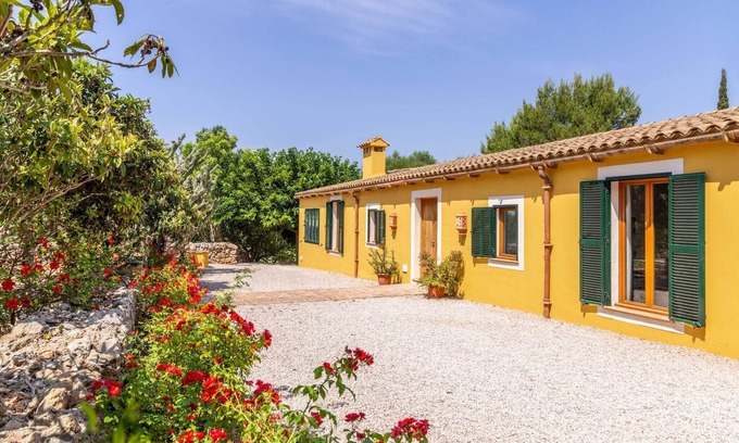 Manacor House | Country House in Mallorca near Scenic Beaches
