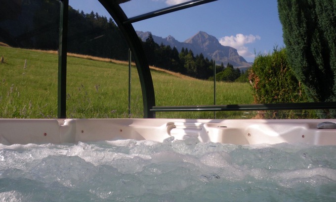 Marthod Cottage | Country house in mountain leant on "Bauges" natural park
