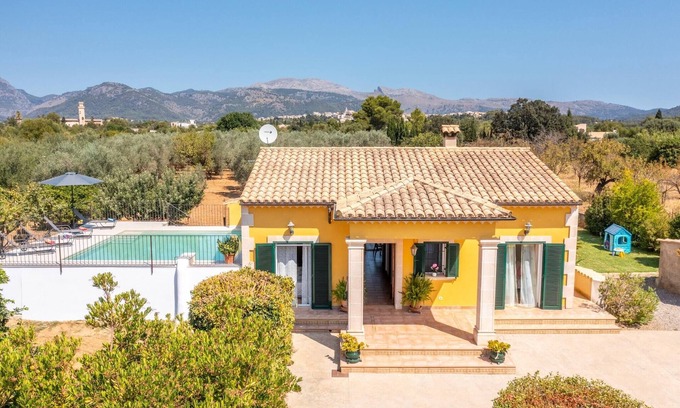 Buger House | Country House in Tramuntana with Private Pool
