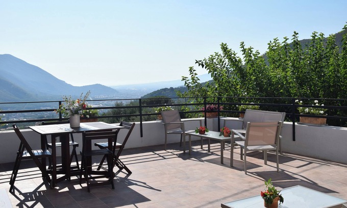 Cava de' Tirreni House | Country house near Amalfi and Pompeii - Casa "Mandorlo"