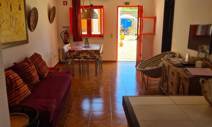 Malhadinhas House | Country House 'Casa 3' with Shared Pool, Private Terrace and Wi-Fi