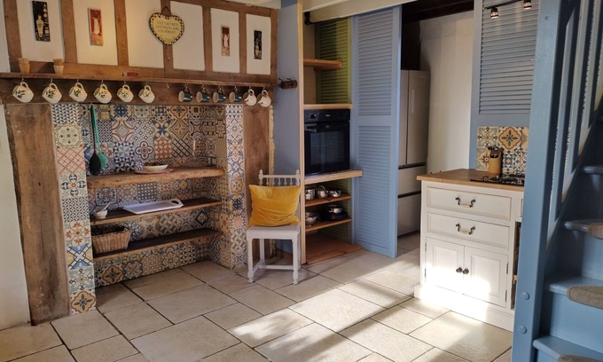 Mortain-Bocage House | Country house, spacious and light. Comfortably furnished and well equipped
