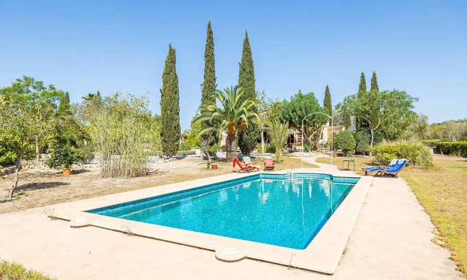 Porreres House | Country House 'Son Capella' with Mountain View, Private Pool and Wi-Fi