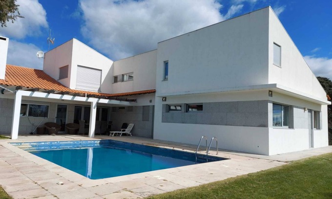 Sendim Cottage | Country house with pool in rustic village