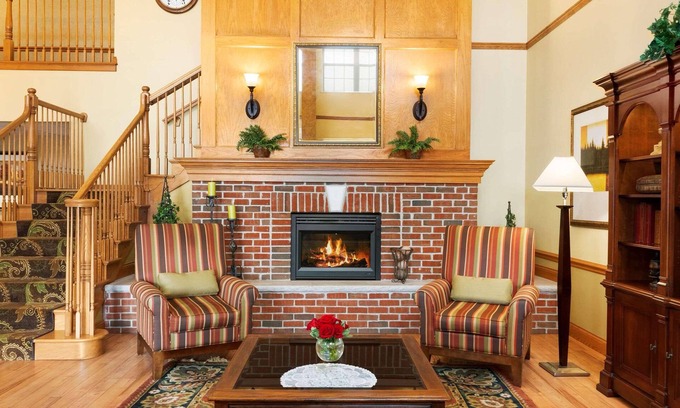 Sycamore Hotel | Country Inn & Suites by Radisson, Sycamore, IL