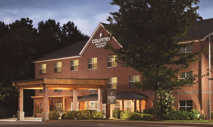 Newnan Hotel | Country Inn & Suites by Radisson, Newnan, GA