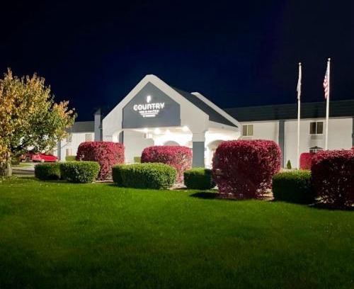 Battle Creek Hotel | Country Inn & Suites by Radisson, Battle Creek, MI