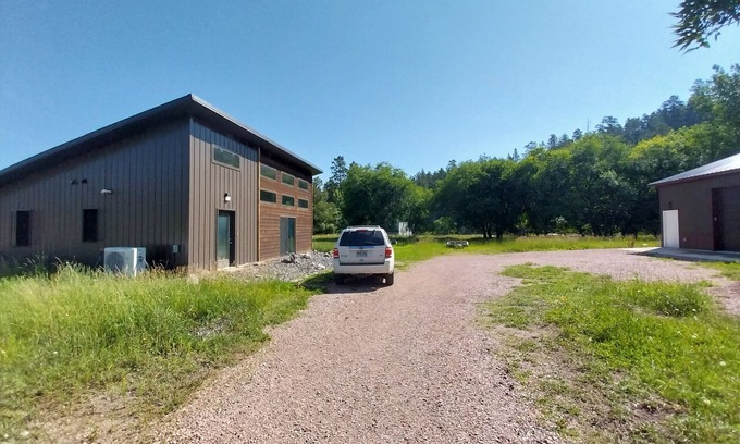Keystone House | Country Oasis