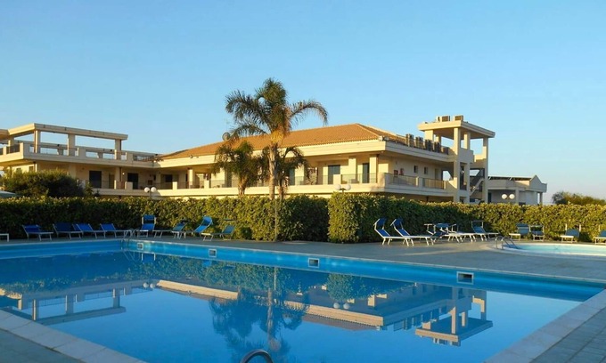 Scoglitti Other | Country Resort in Scoglitti with 1 bedrooms sleeps 6