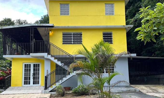 Vega Baja Apartment | Country side - sleeps up to 36 - 14 Beds, 5 Sofa