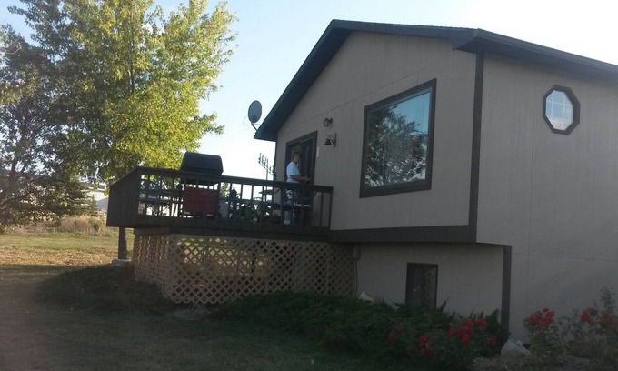 Belle Fourche House | Country Vineyard Sturgis area Getaway