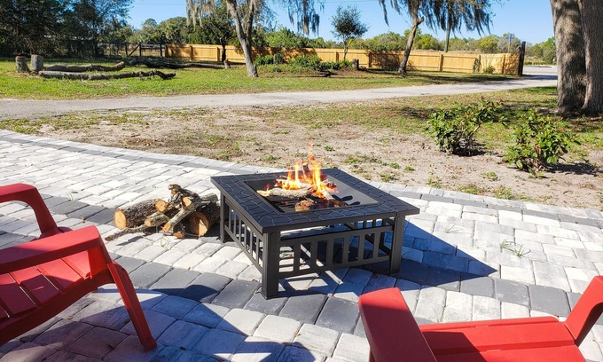 Sanford House | Countryside home on 1.05 protected acres with grill, firepit, AC & patio