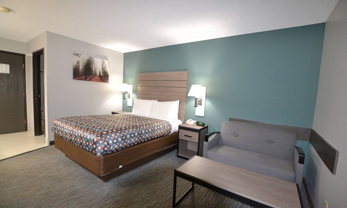 Council Bluffs Hotel | Countryside Inn & Suites