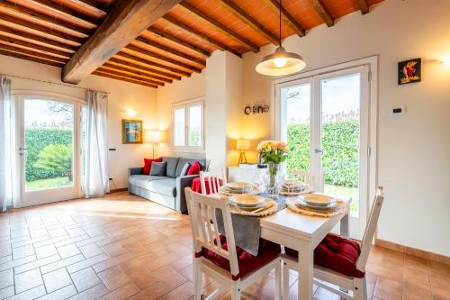 Prato House | Countryside View - Villetta Chic