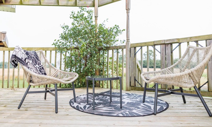 Consecon Other | County Lakeside Farmhouse with Pool Hot Tub & Volleyball Court