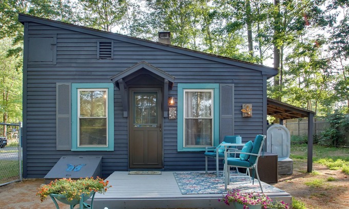 West Buxton House | Couple's Glamping Getaway on Bonny Eagle Pond