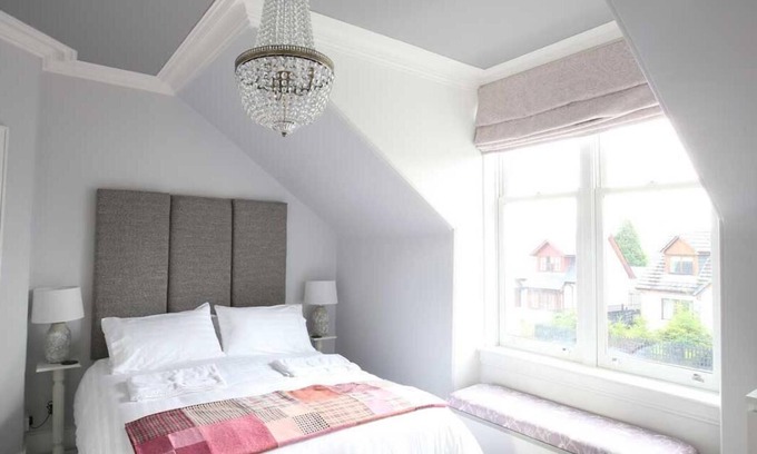 Boat of Garten Apartment | Couples retreat in charming village near Aviemore