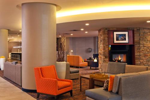 West End Hotel | Courtyard by Marriott Alexandria Pentagon South