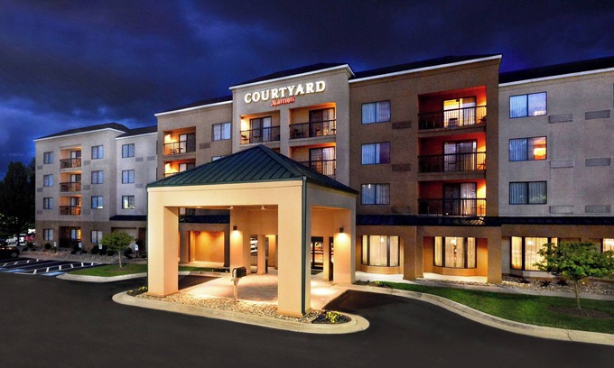 Beckley Hotel | Courtyard by Marriott Beckley