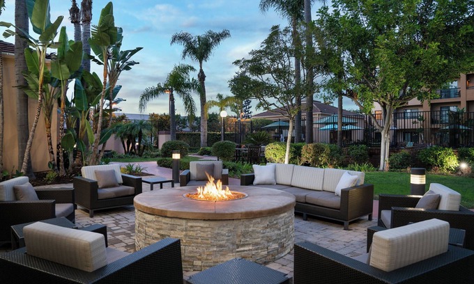 Santa Ana Hotel | Courtyard by Marriott Costa Mesa South Coast Metro