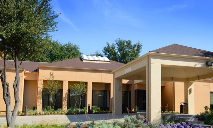 Plano Hotel | Courtyard by Marriott Dallas Plano Parkway at Preston Road