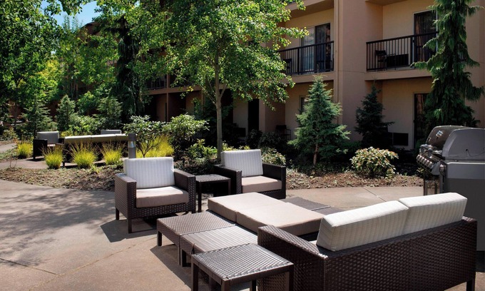 Tanasbourne Hotel | Courtyard By Marriott Portland Hillsboro