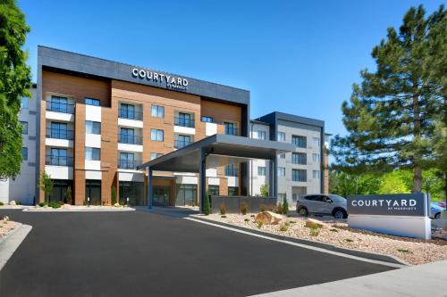 Sandy Hotel | Courtyard by Marriott Salt Lake City Sandy