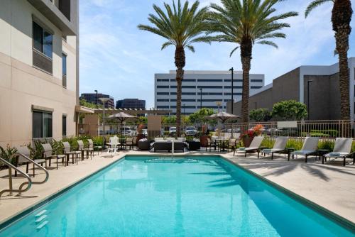 Santa Ana Hotel | Courtyard by Marriott Santa Ana Orange County