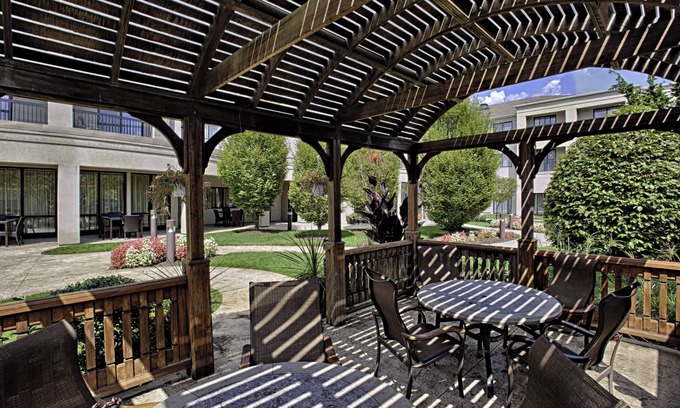 Wall Township Hotel | Courtyard by Marriott Wall at Monmouth Shores Corporate Park