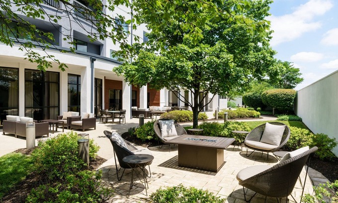 North Wales Hotel | Courtyard by Marriott Philadelphia Montgomeryville