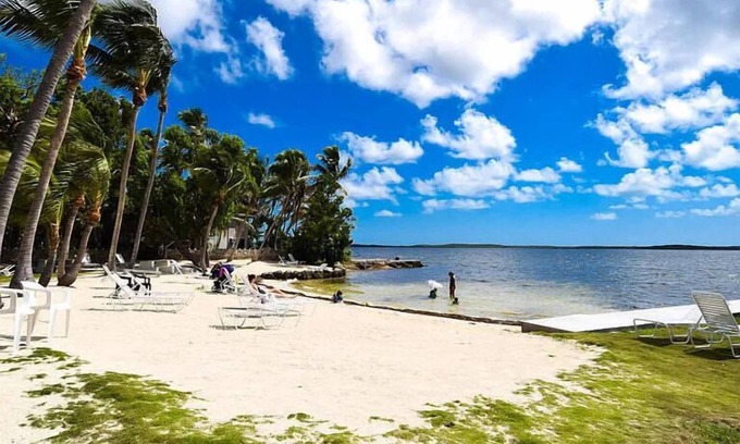 Anglers Park House | Cousy House in Key Largo with a Private Boat Ramp and Beach access