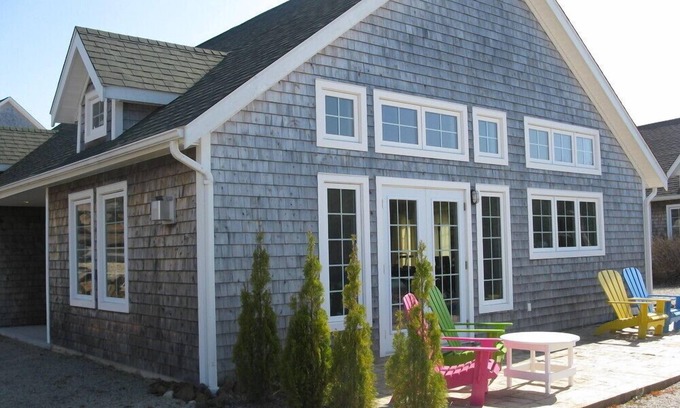 Upper Blandford Cottage | Cove's Mooring -Near Chester NS - Deep Cove -Hubbards