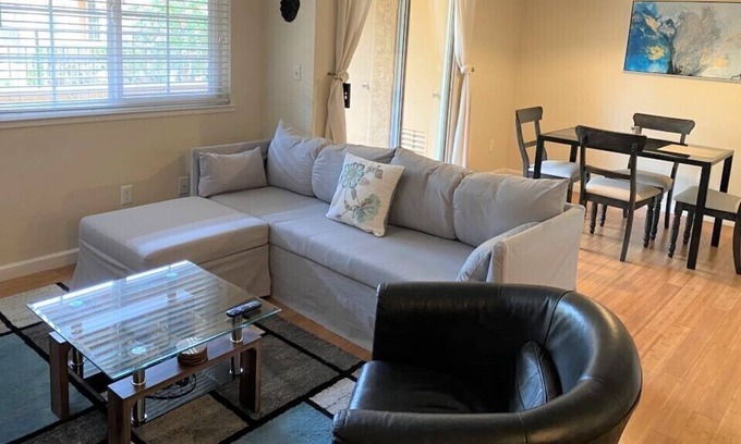 San Ramon Condo | ❤️Covered parking -WIFI Full size W/D in unit. Business Travel Ready.
