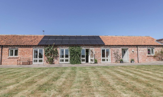 Little Habton Cottage | COW BYRE, family friendly, luxury holiday cottage in Malton
