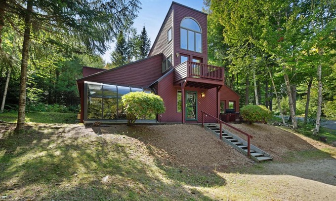 Bartlett House | Cow Hill Haven