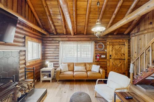 Pinetop House | Cowboy Cabin